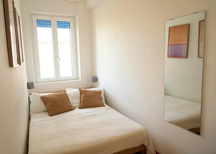 Cozy Pigneto Flat With Balcony * Řím